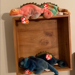 Lot Iggy the Iguana and Rainbow beanie baby